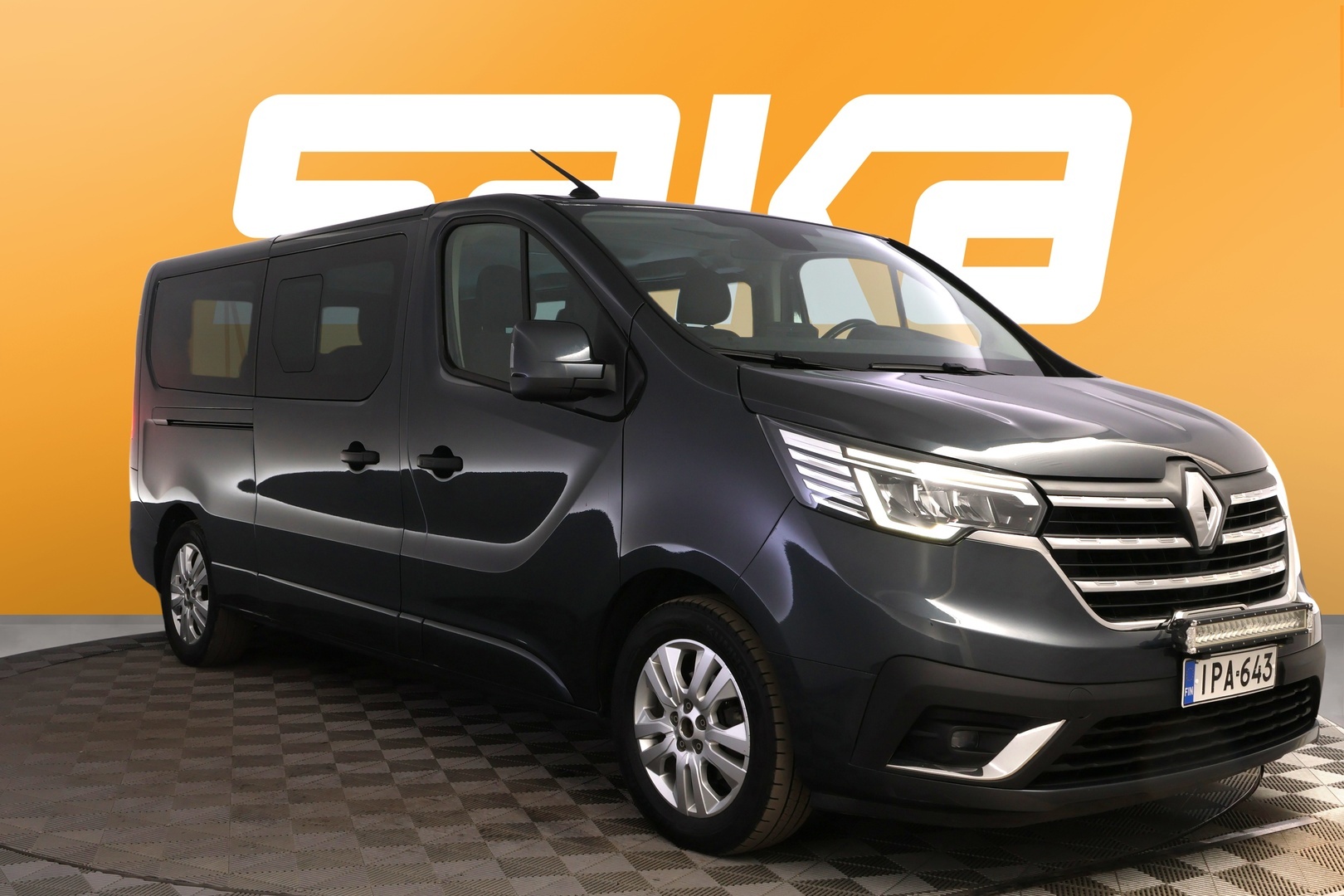 RENAULT Trafic Combi 2022