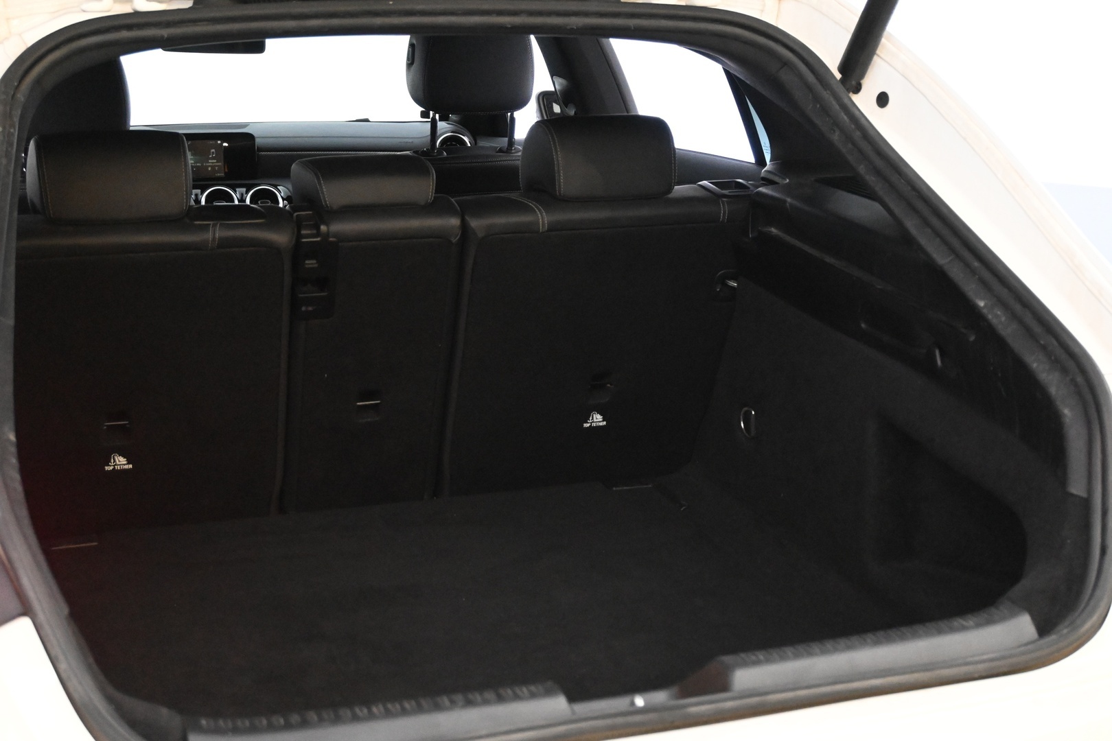 MERCEDES-BENZ CLA 2020