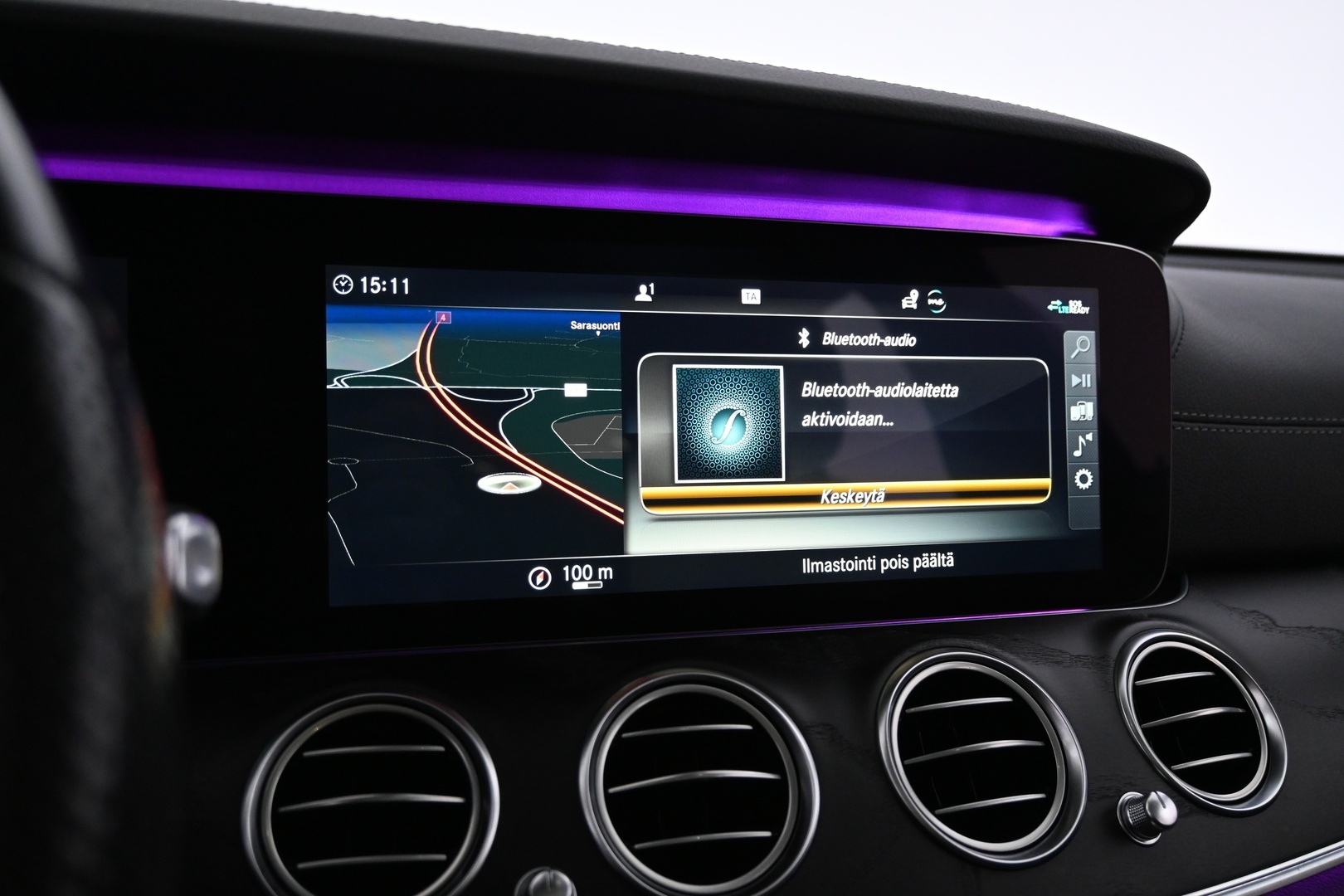 MERCEDES-BENZ E 2019