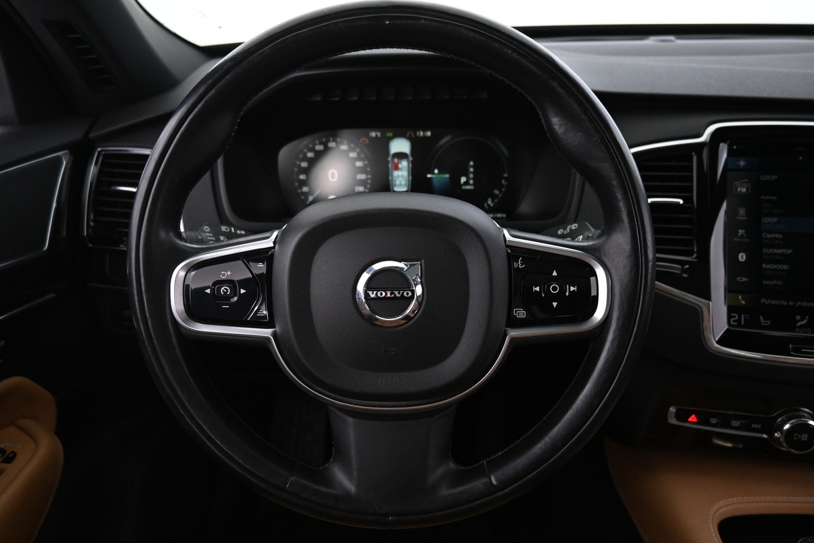 VOLVO XC90 2017