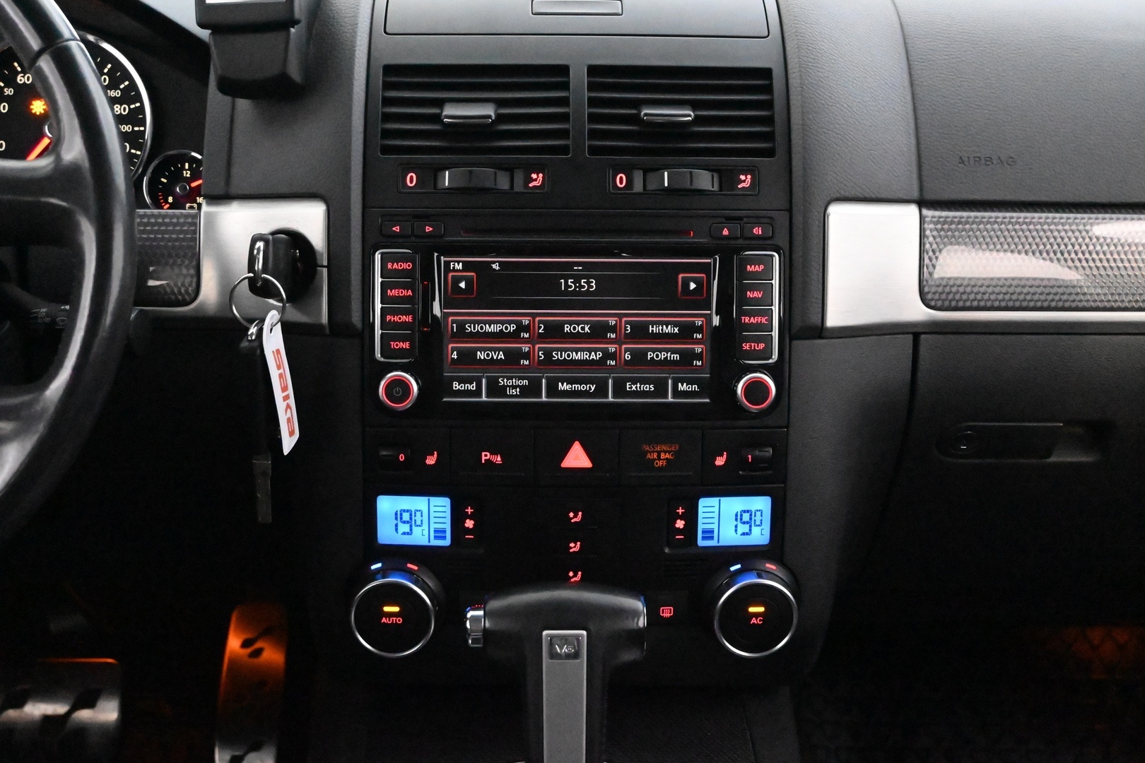 VOLKSWAGEN Touareg 2010