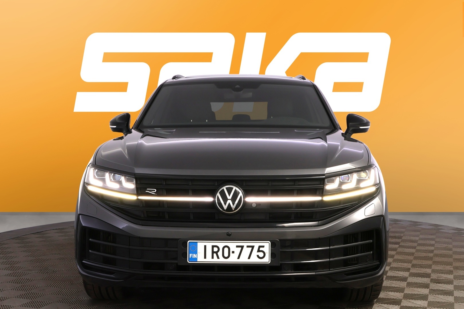 VOLKSWAGEN Touareg 2024