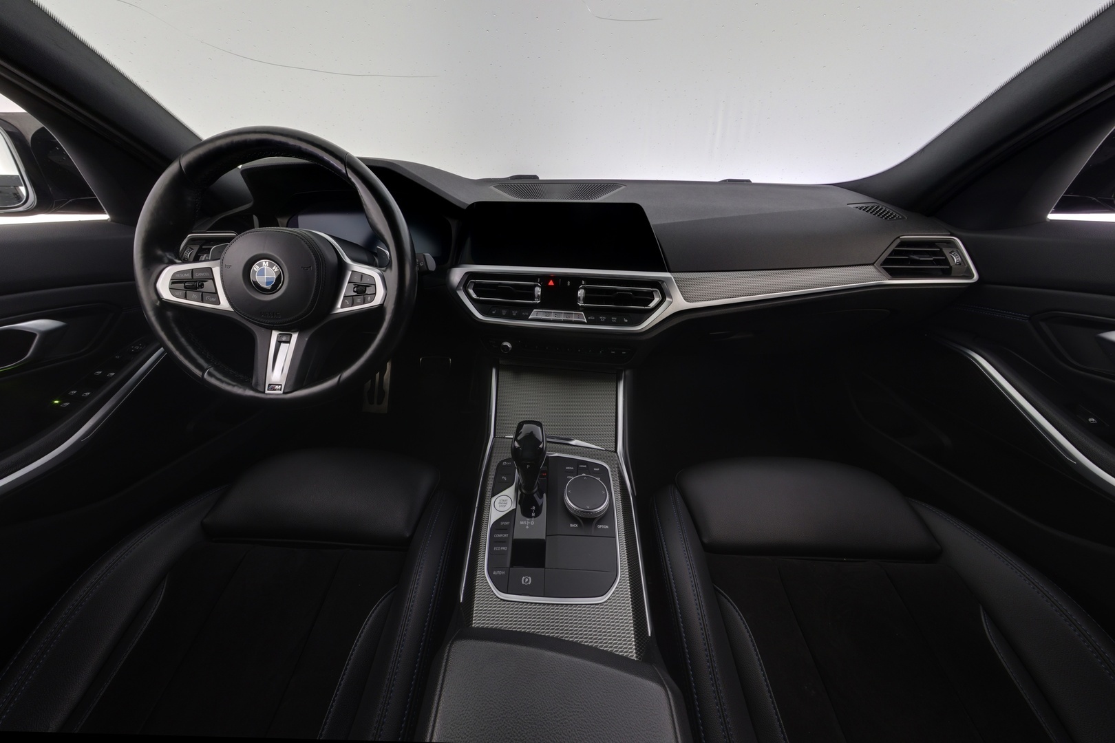 BMW 320 2021