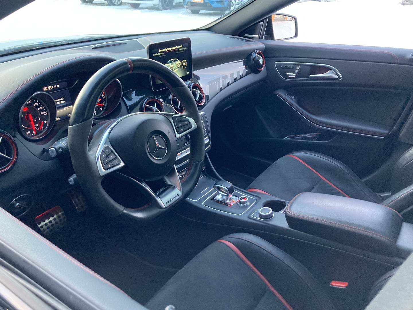 MERCEDES-BENZ CLA 45 AMG 2017