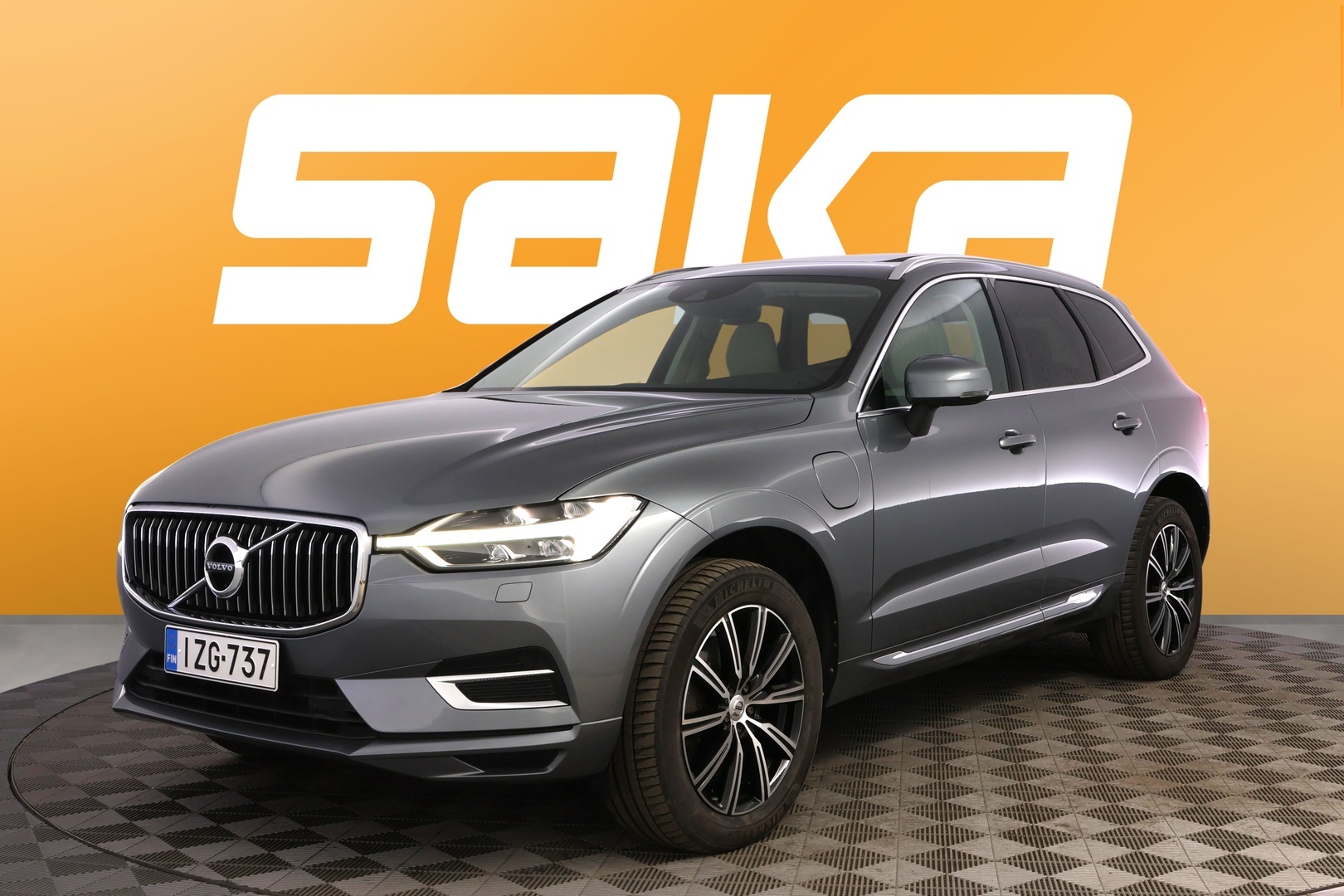 VOLVO XC60 2021