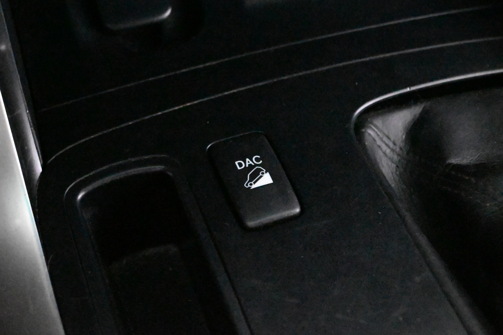 TOYOTA Land Cruiser 2003