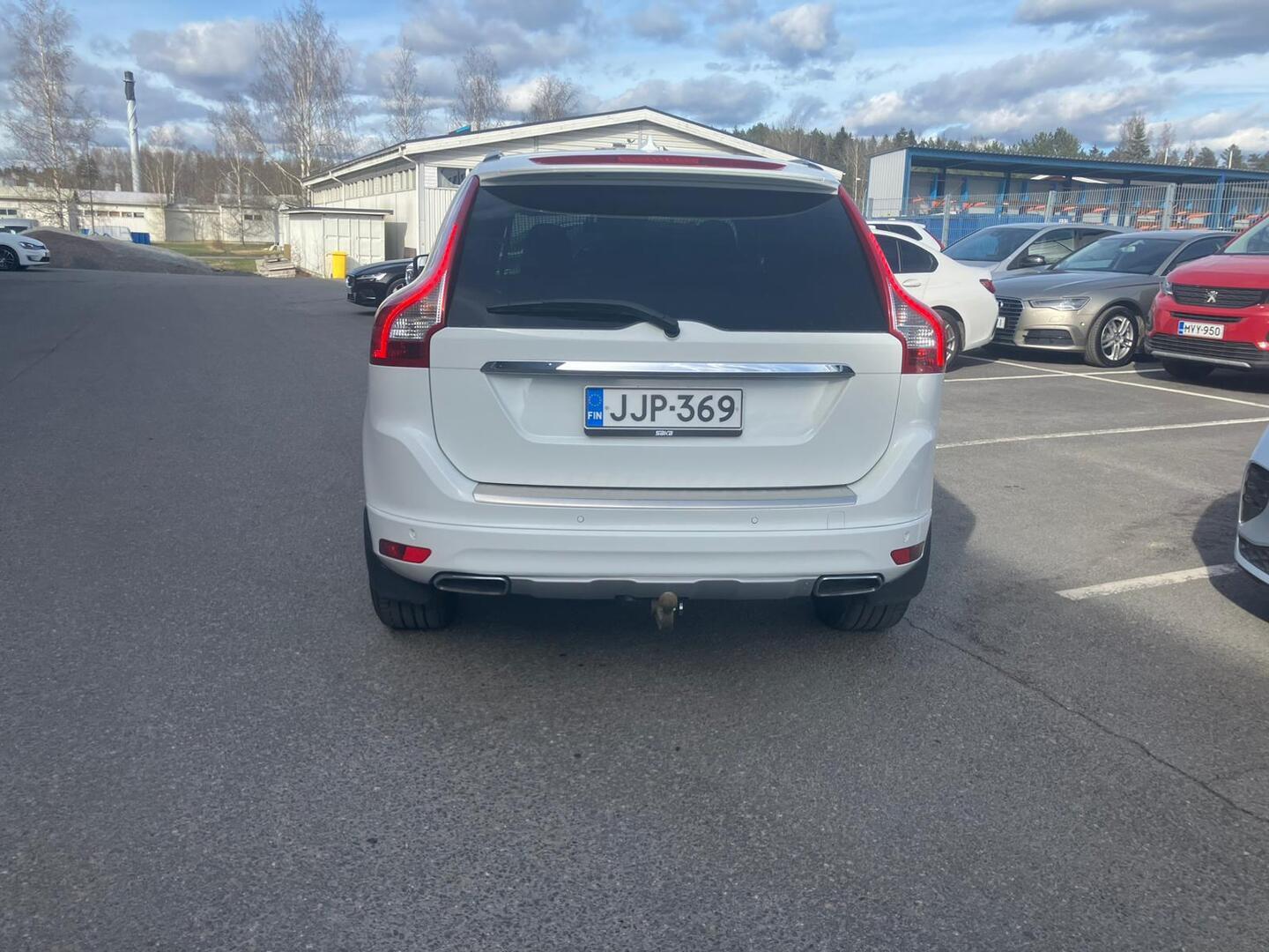 VOLVO XC60 2016
