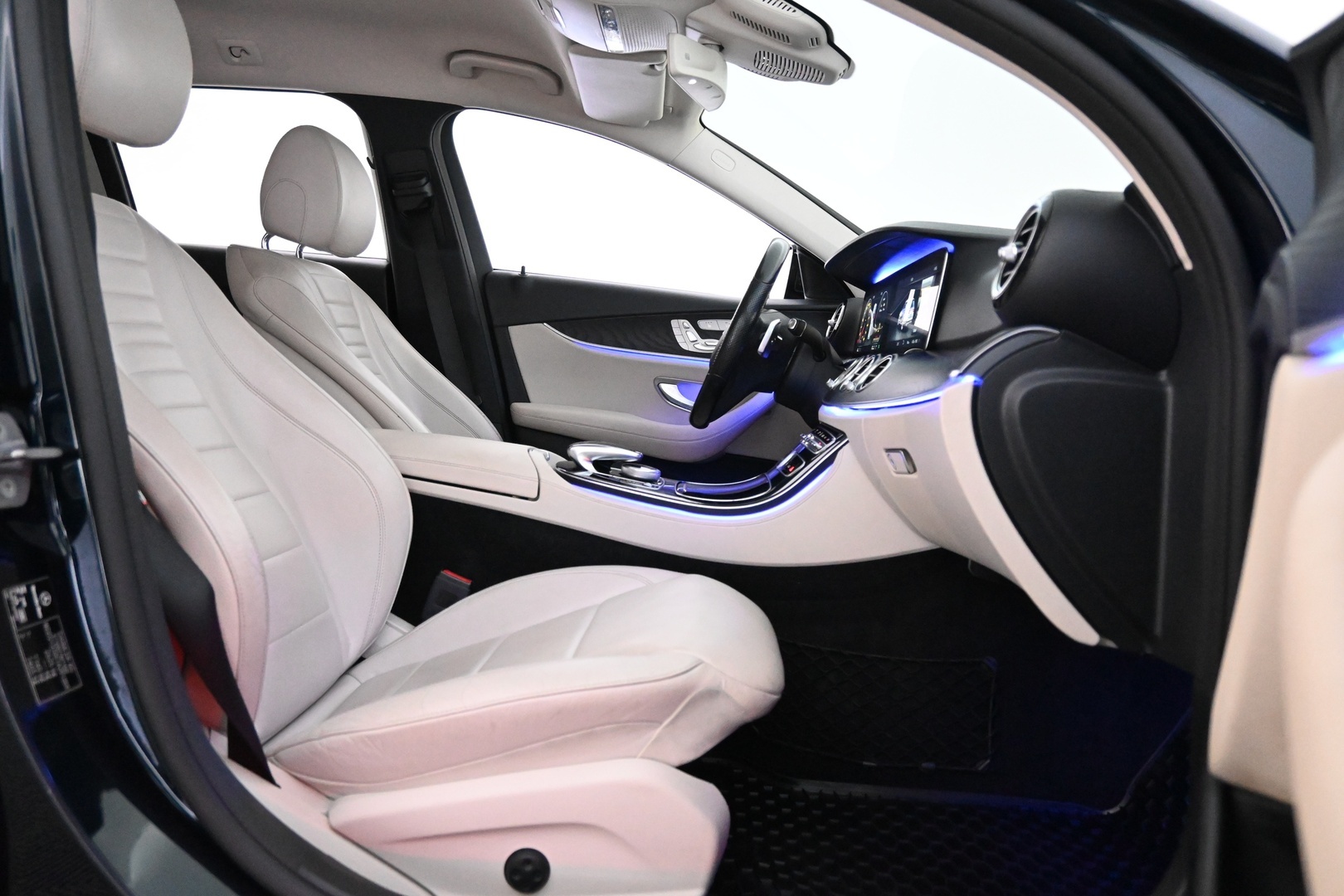 MERCEDES-BENZ E 2017