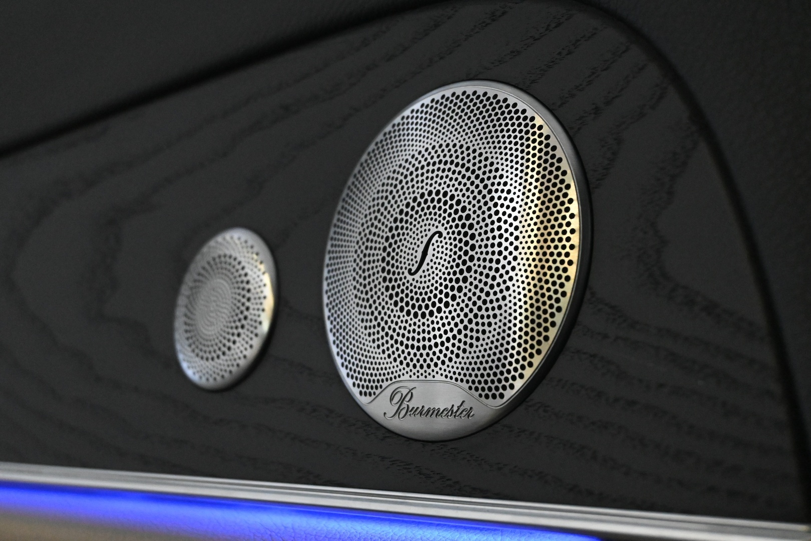 MERCEDES-BENZ E 2017