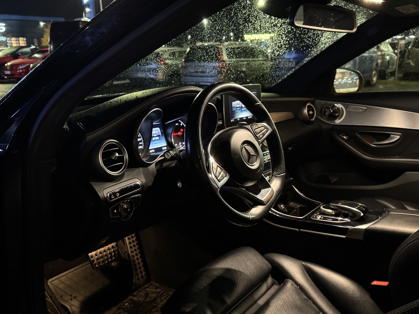 MERCEDES-BENZ C 2015