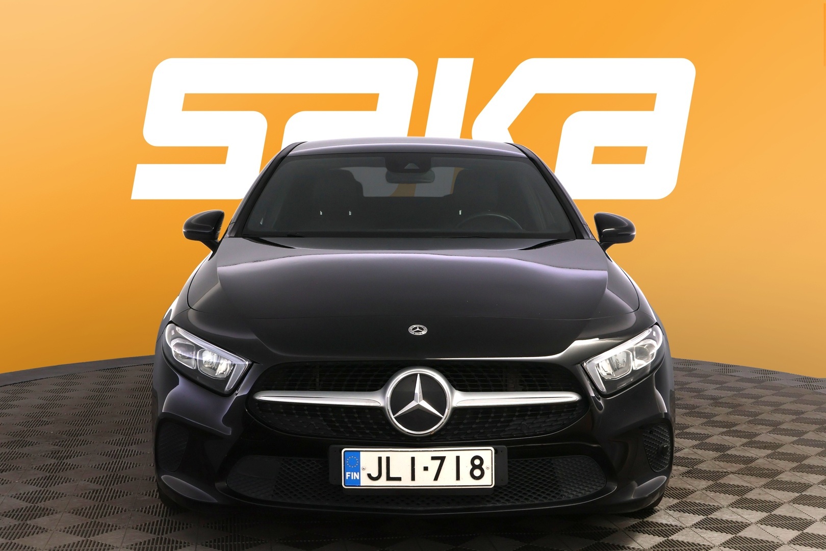 MERCEDES-BENZ A 2019
