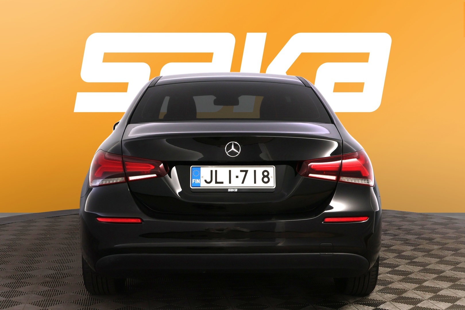 MERCEDES-BENZ A 2019