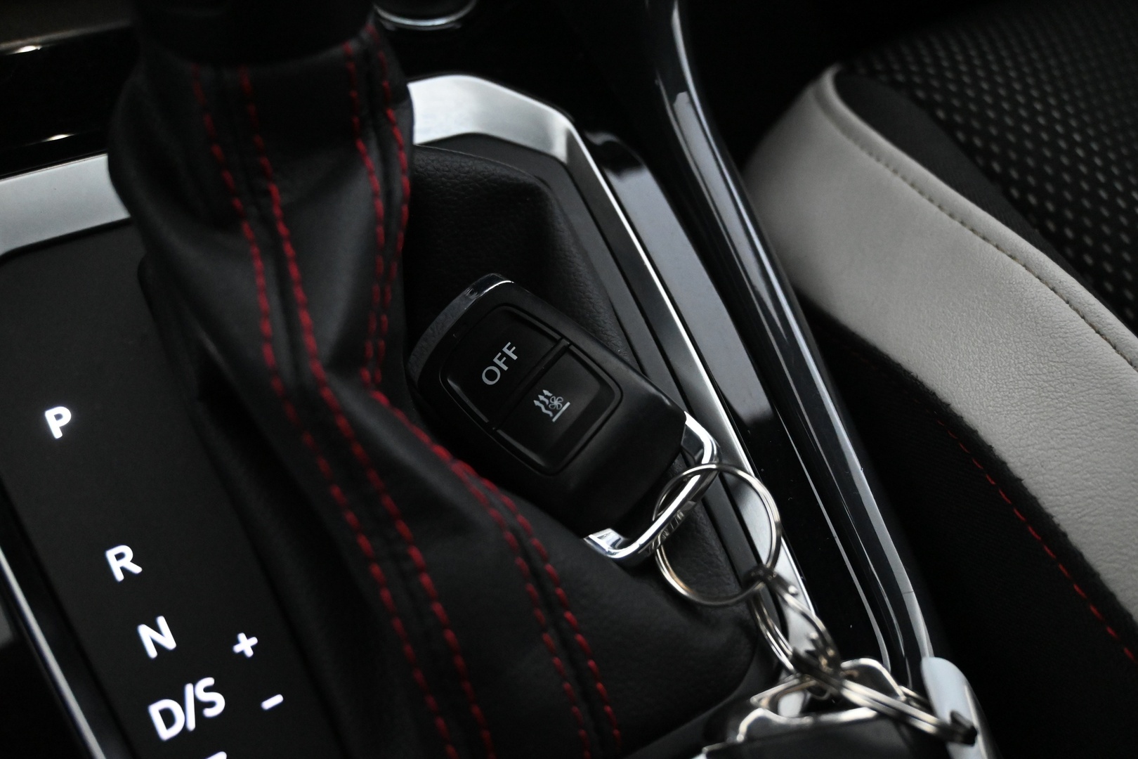 VOLKSWAGEN T-Roc 2020