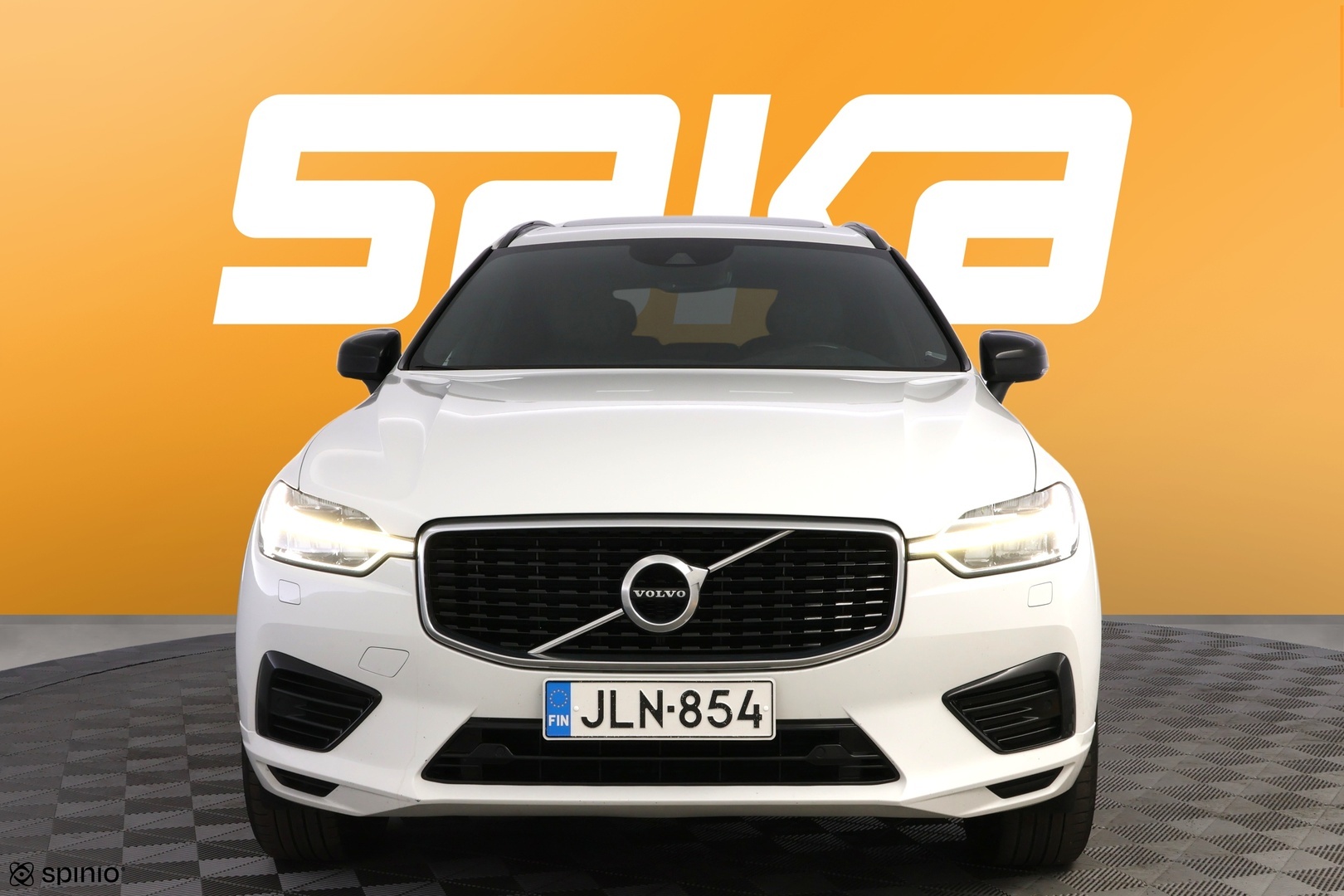 VOLVO XC60 2020