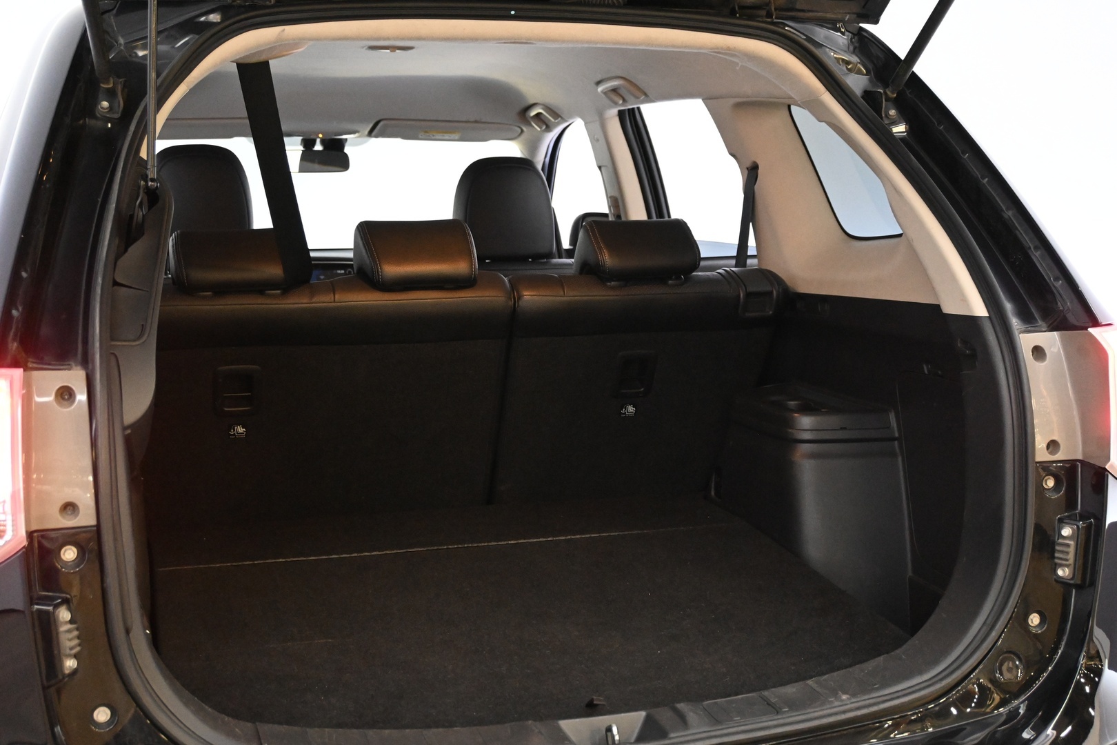 MITSUBISHI Outlander PHEV 2014