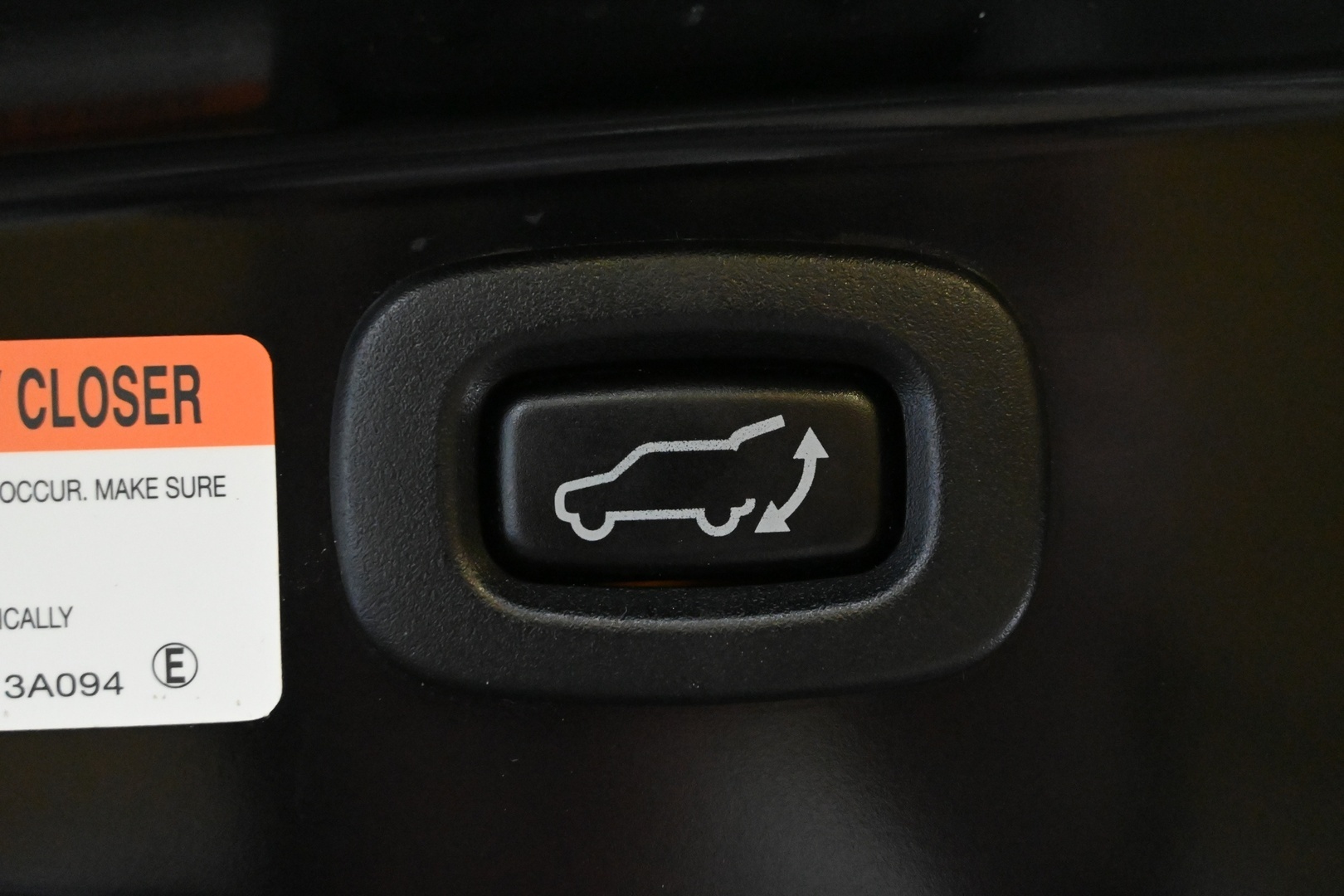 MITSUBISHI Outlander PHEV 2014