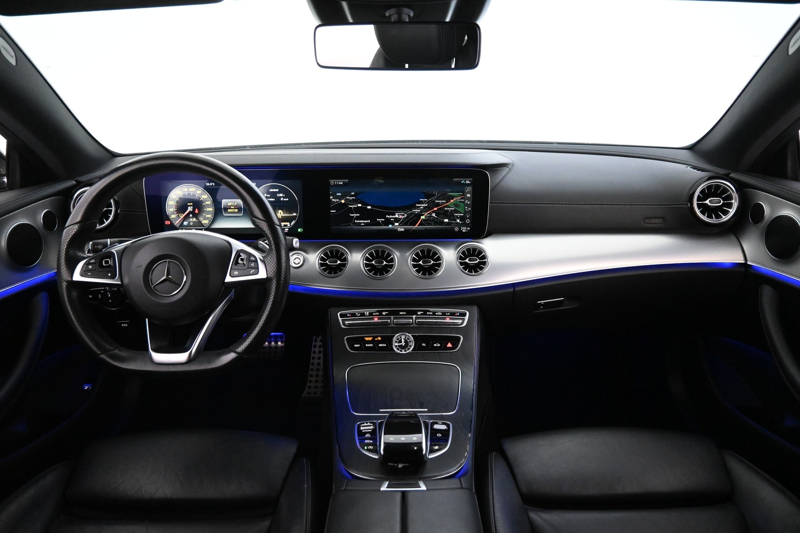 MERCEDES-BENZ E 2017
