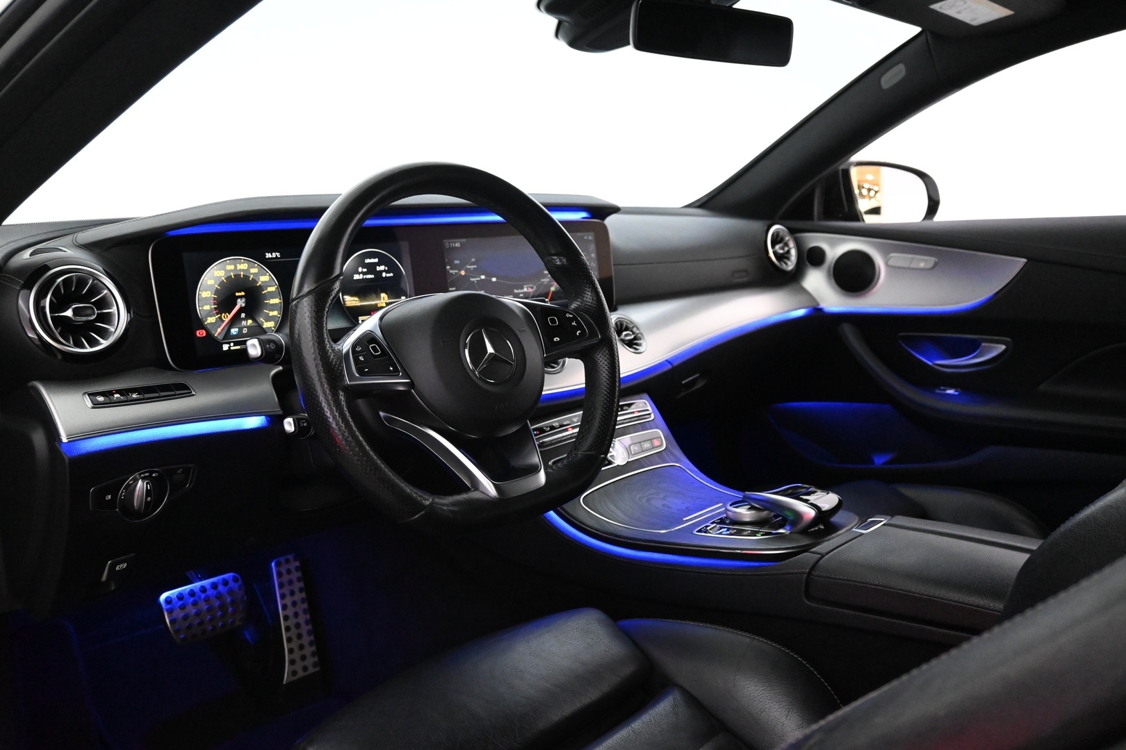 MERCEDES-BENZ E 2017