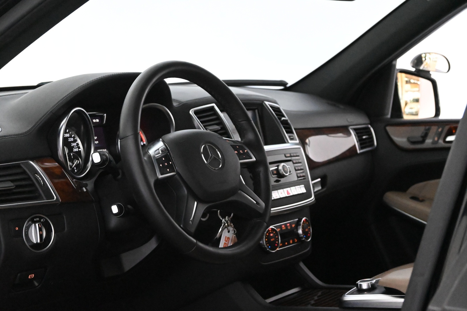 MERCEDES-BENZ GL 2014