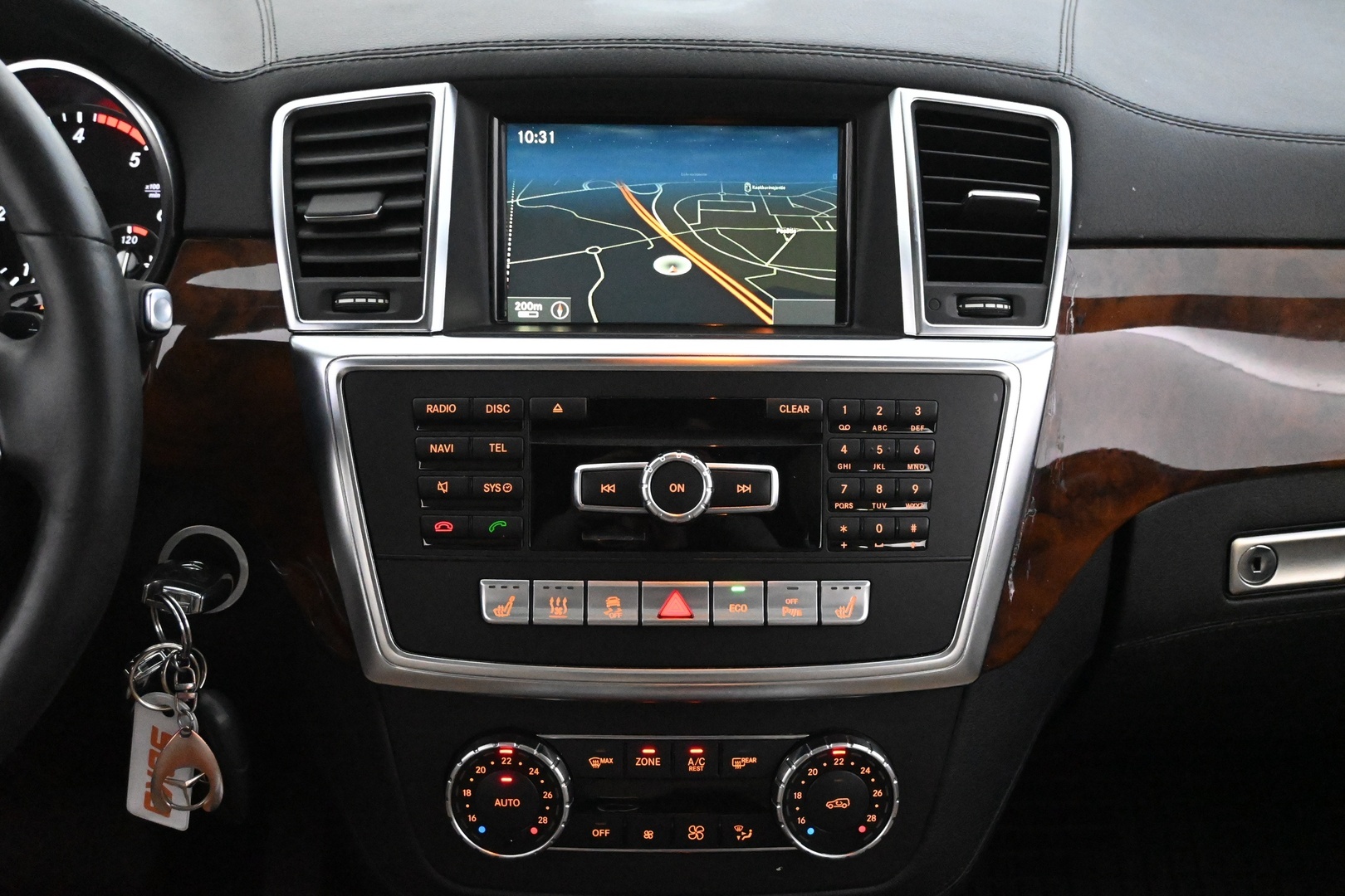 MERCEDES-BENZ GL 2014