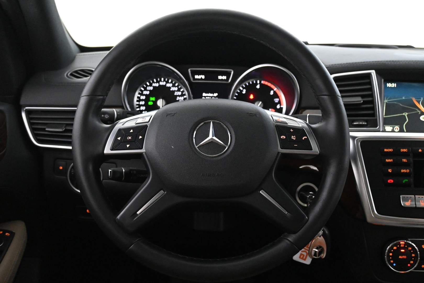 MERCEDES-BENZ GL 2014