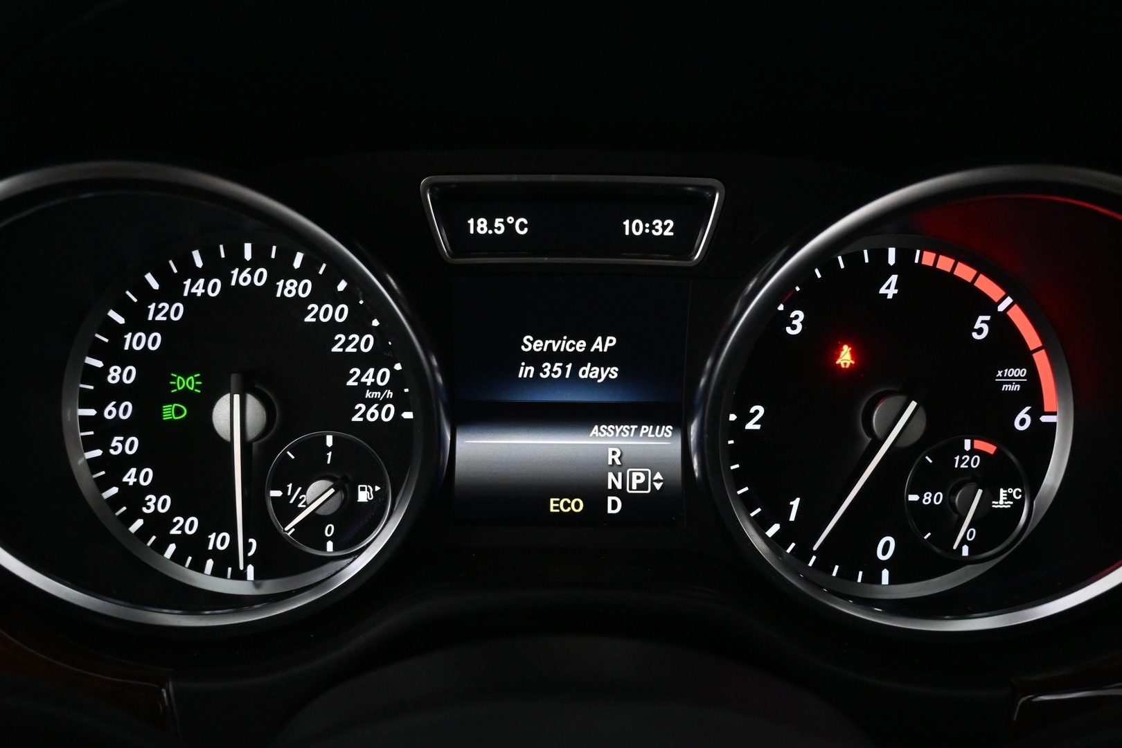 MERCEDES-BENZ GL 2014