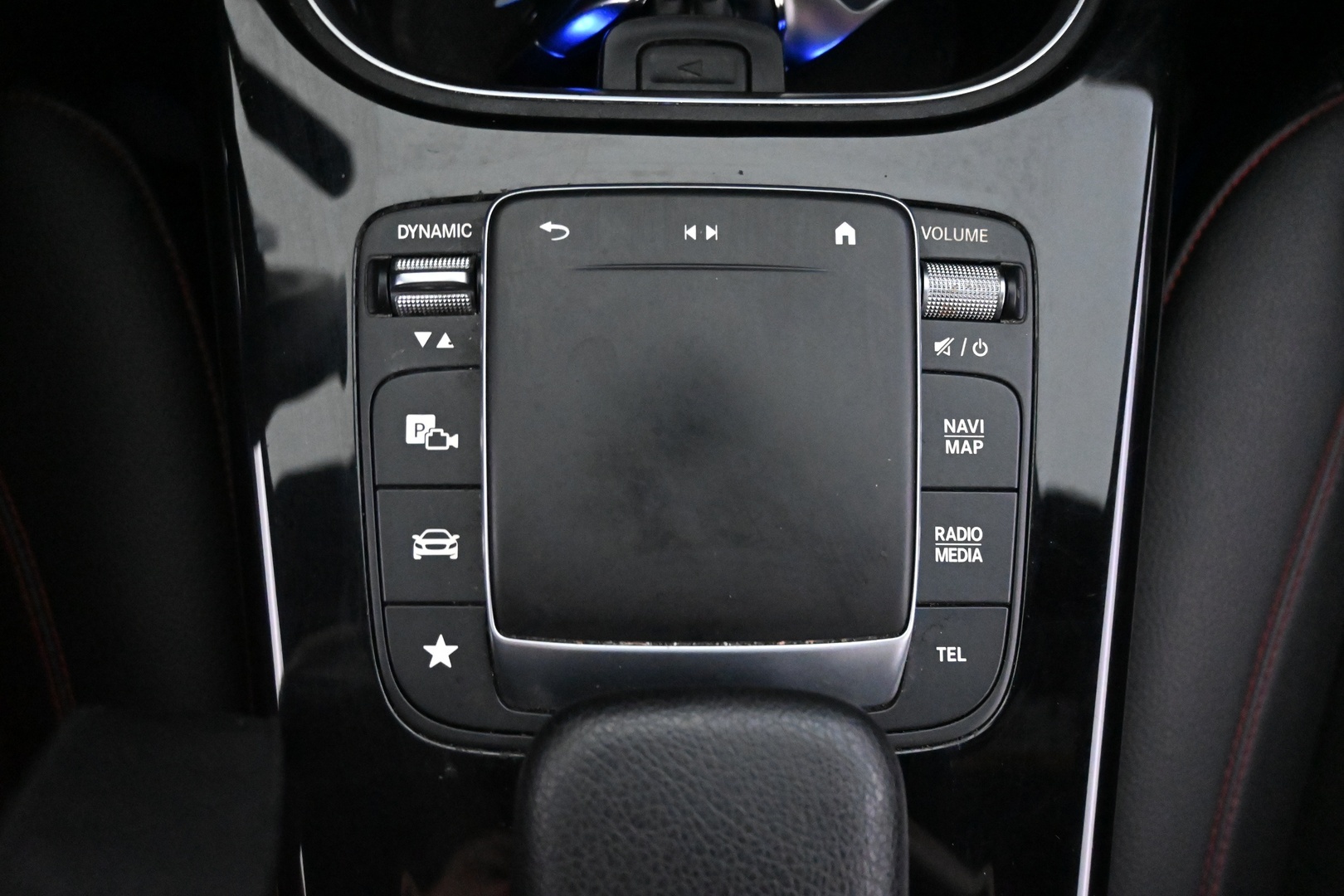 MERCEDES-BENZ CLA 2023