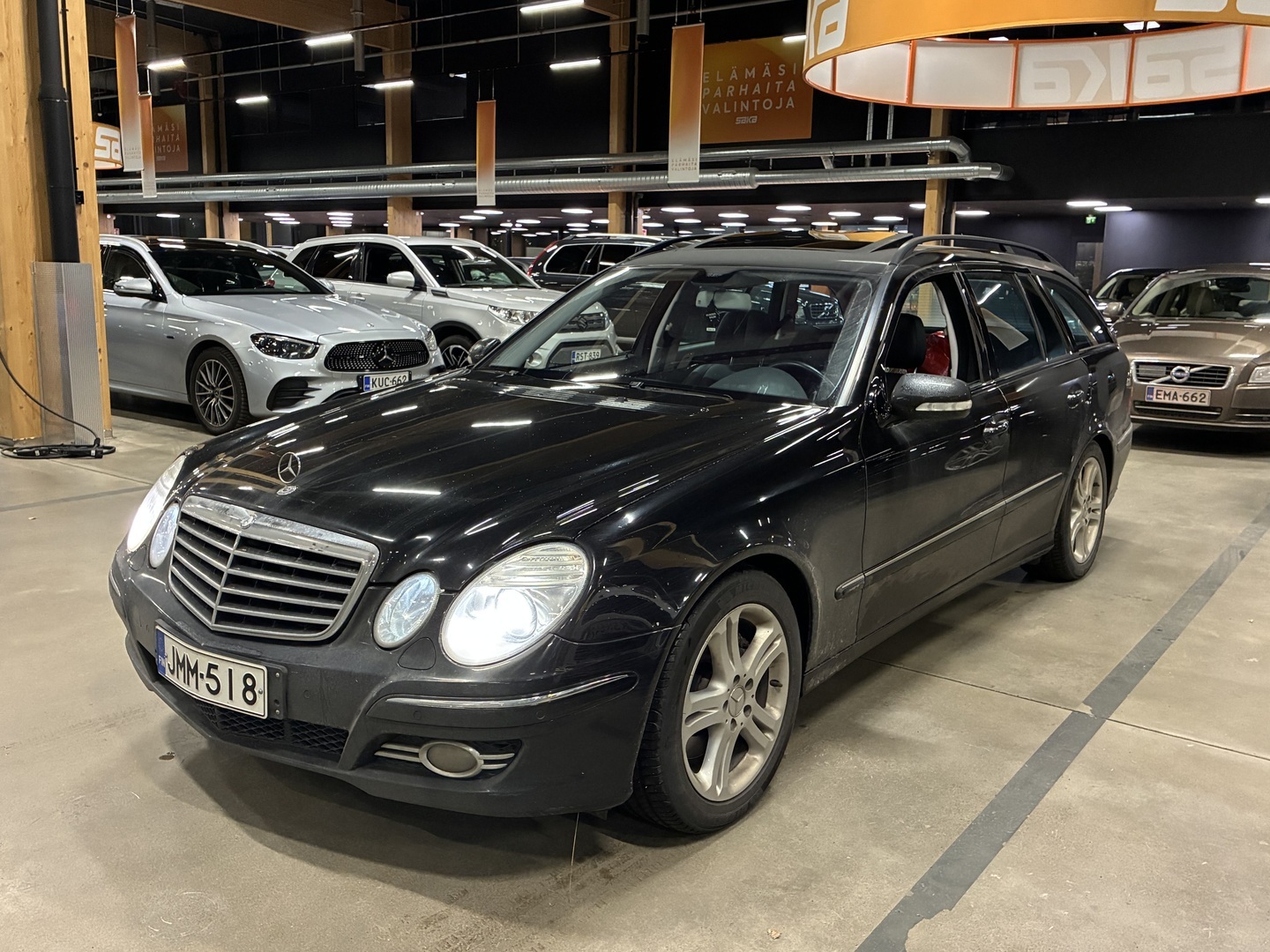MERCEDES-BENZ E 2007