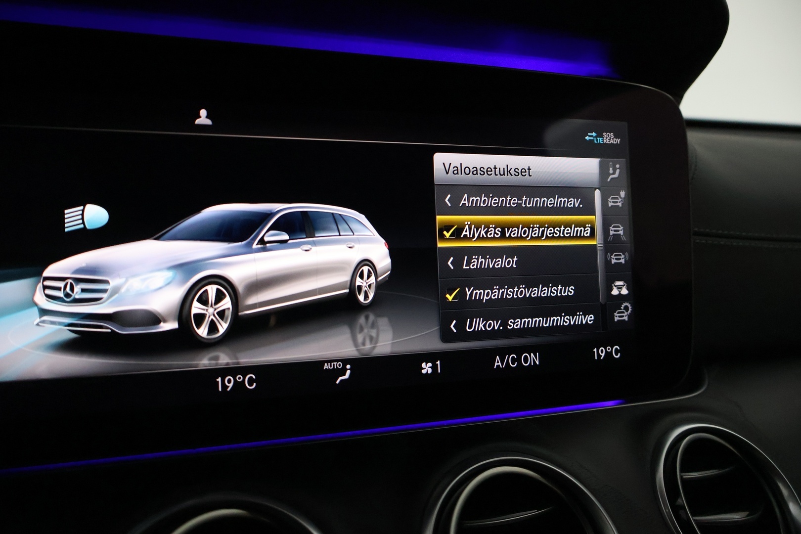 MERCEDES-BENZ E 2020