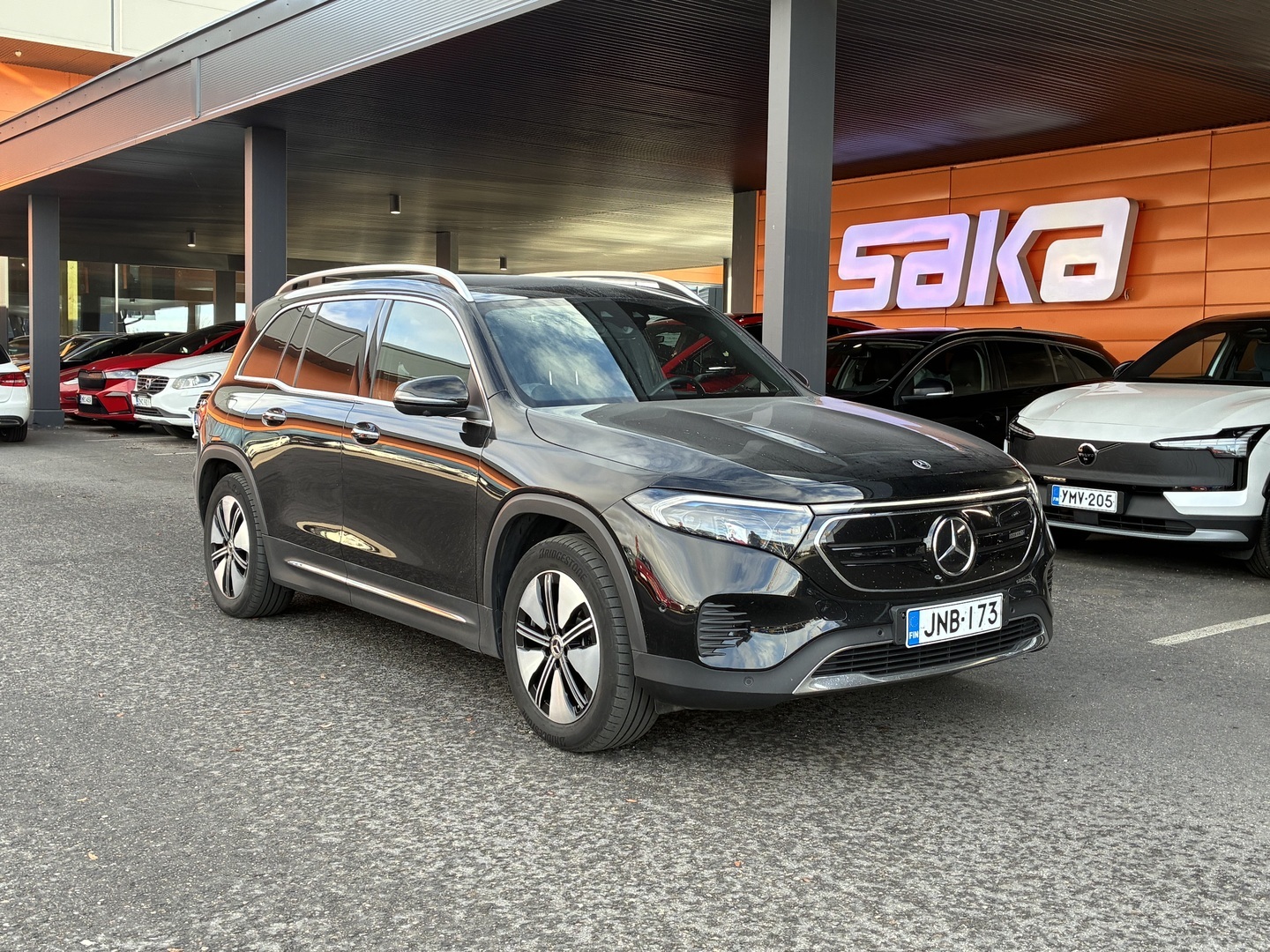 MERCEDES-BENZ EQB 2024