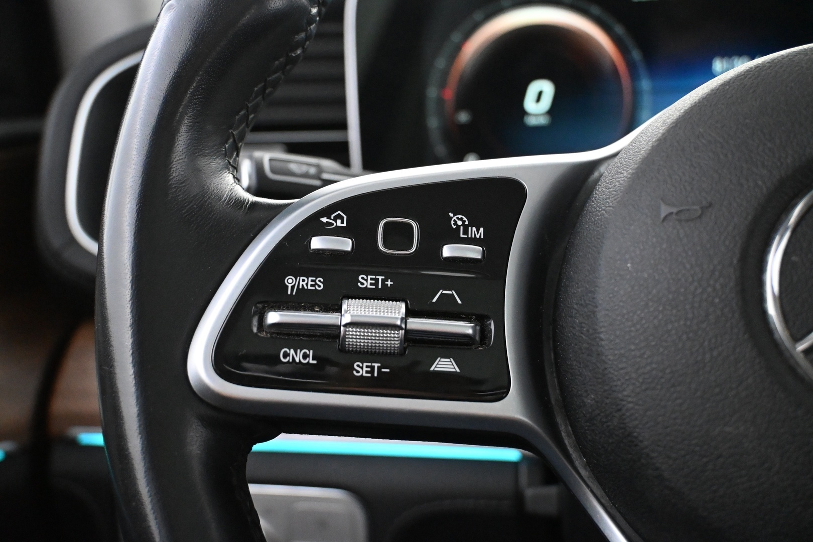 MERCEDES-BENZ GLE 2022