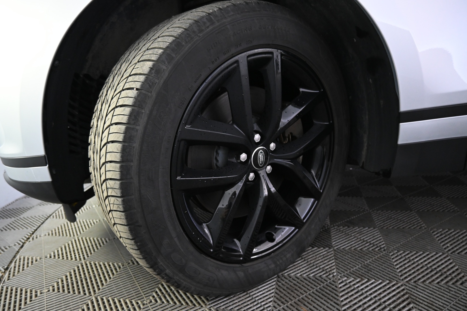 LAND ROVER Range Rover Velar 2025