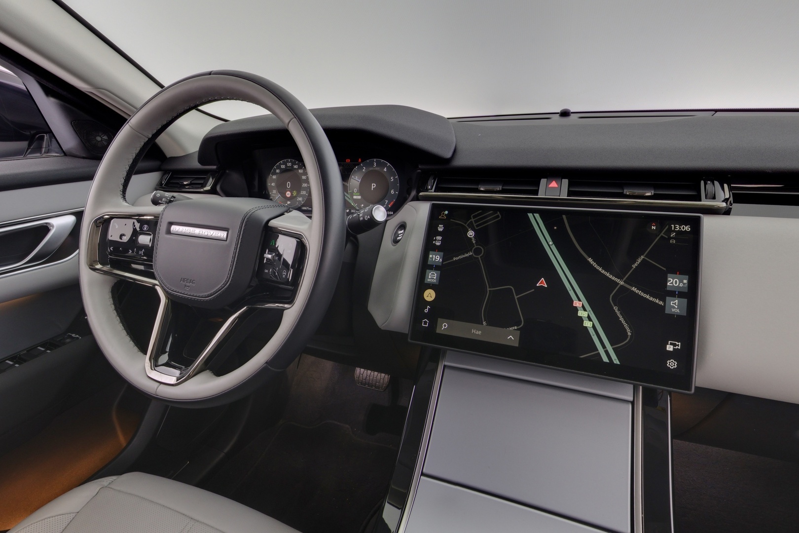 LAND ROVER Range Rover Velar 2025