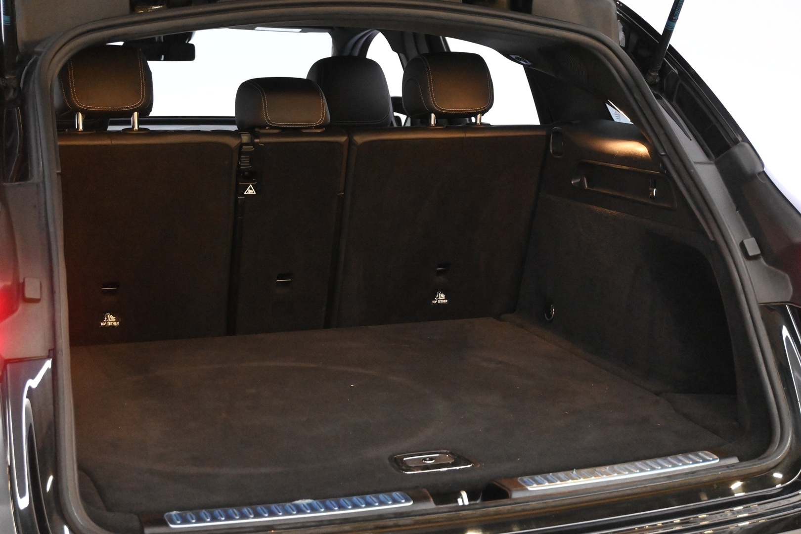 MERCEDES-BENZ EQC 2021