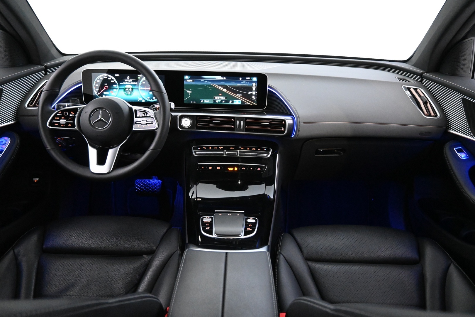 MERCEDES-BENZ EQC 2021