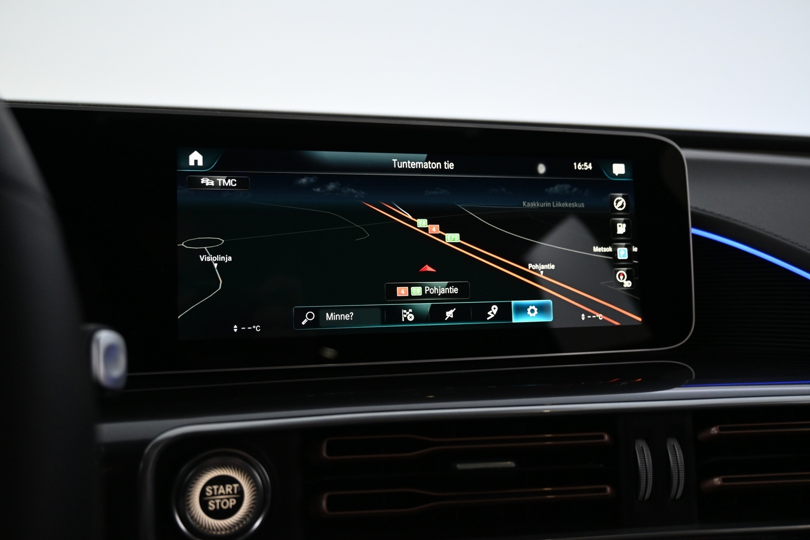 MERCEDES-BENZ EQC 2021