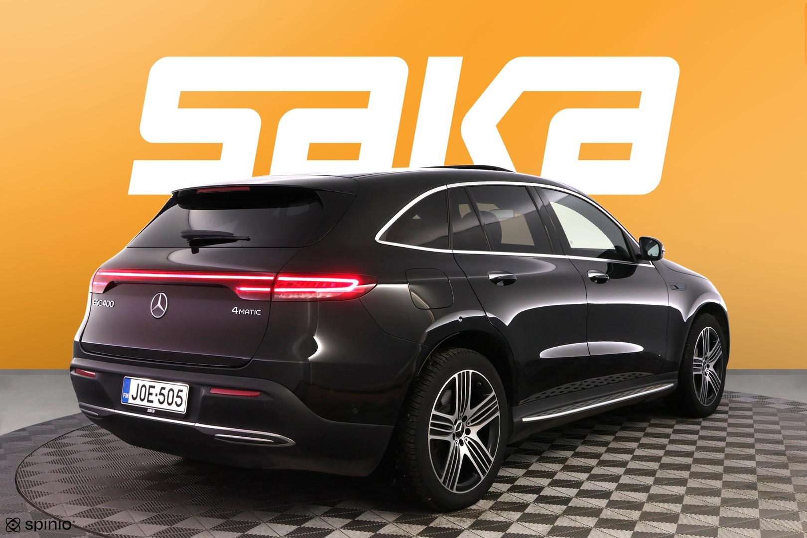 MERCEDES-BENZ EQC 2021