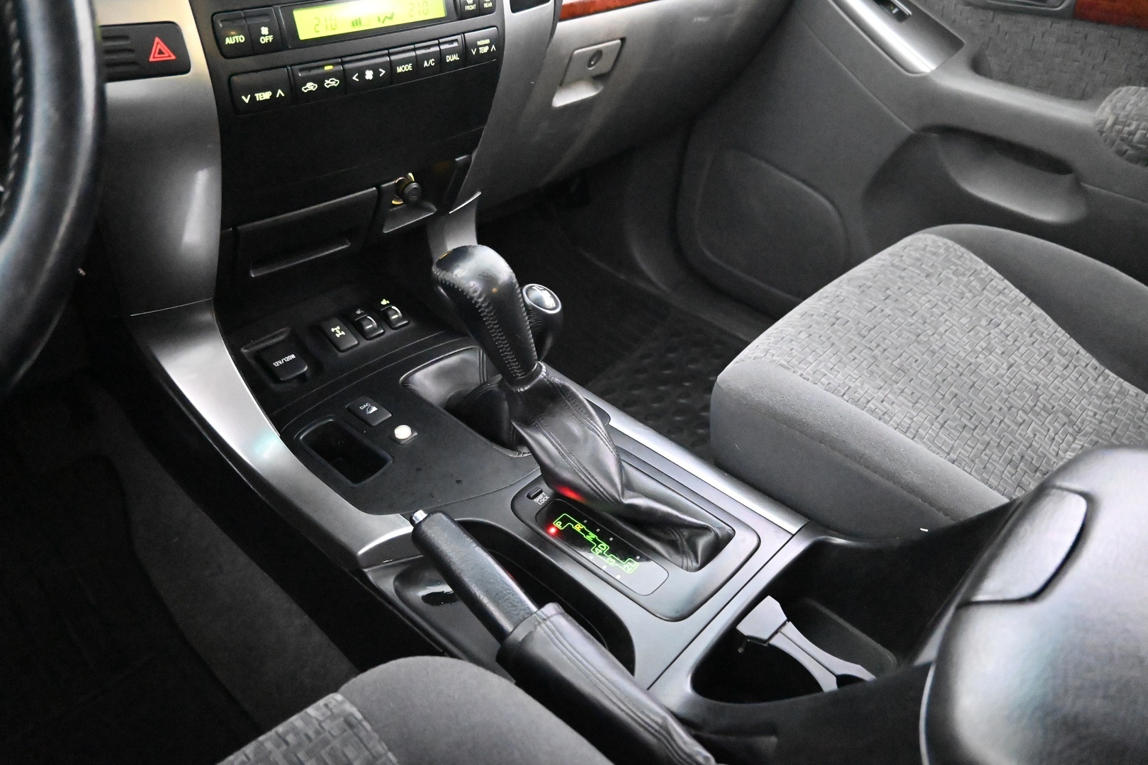TOYOTA Land Cruiser 2007
