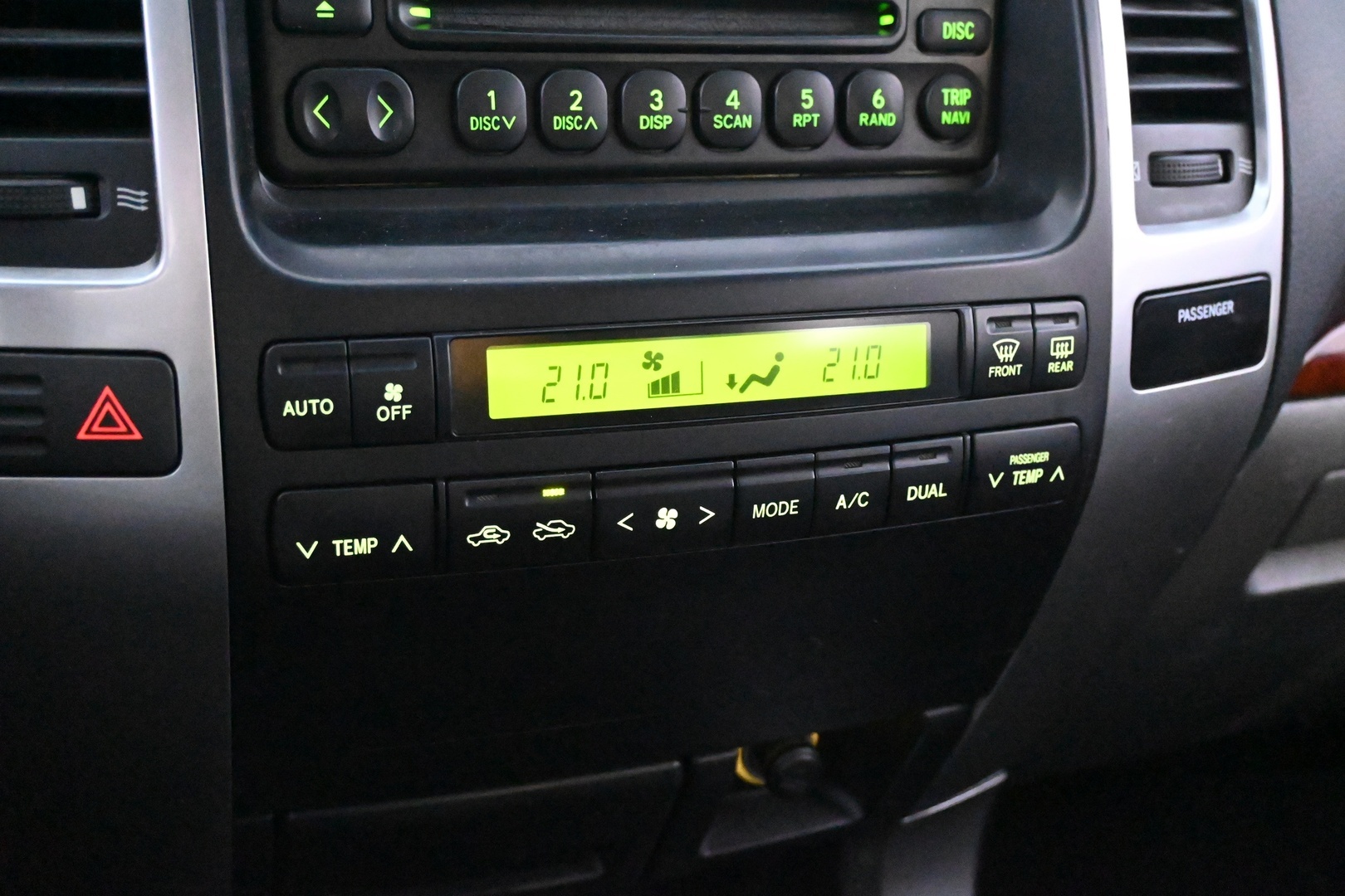 TOYOTA Land Cruiser 2007