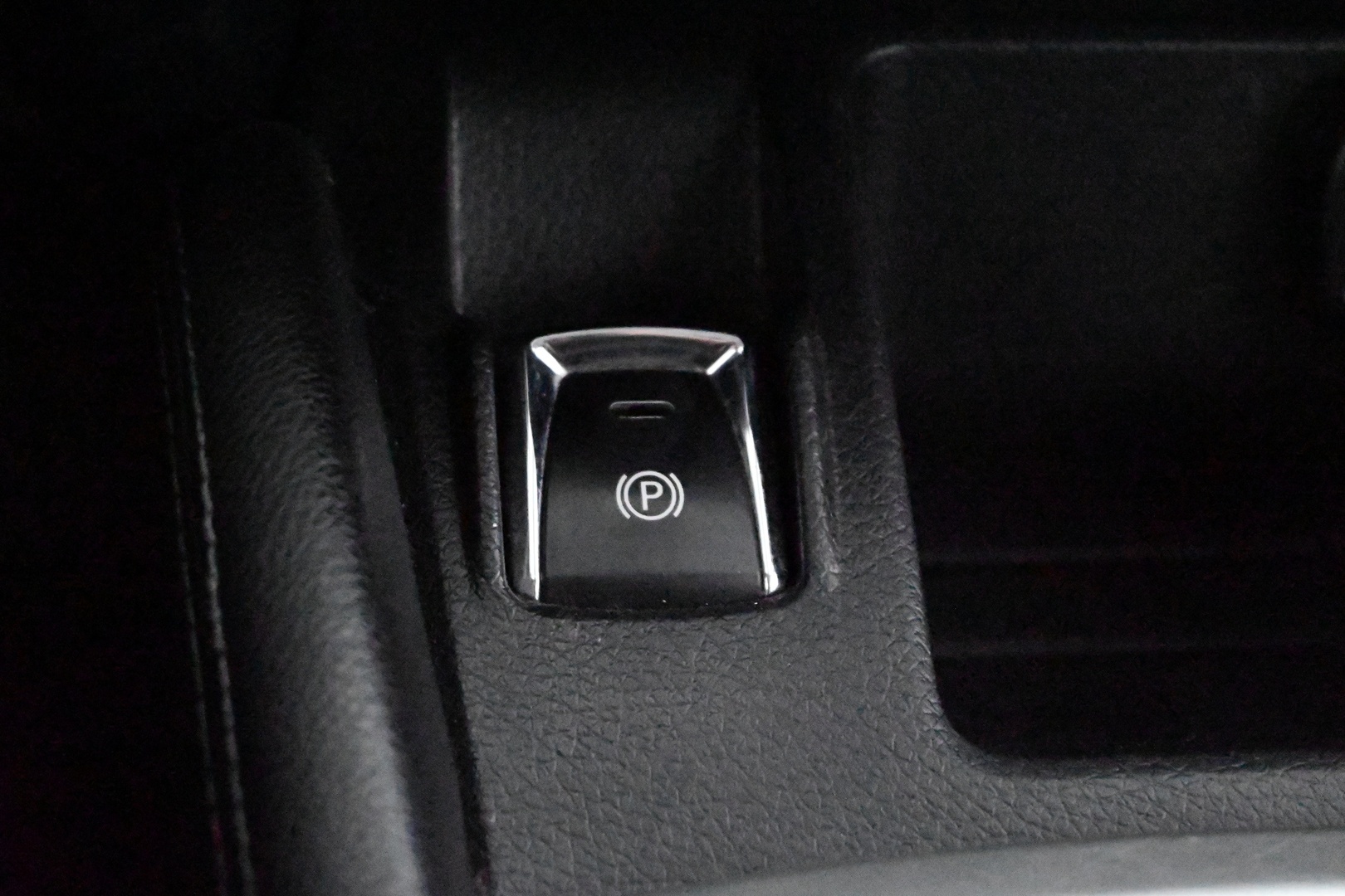NISSAN Qashqai 2016