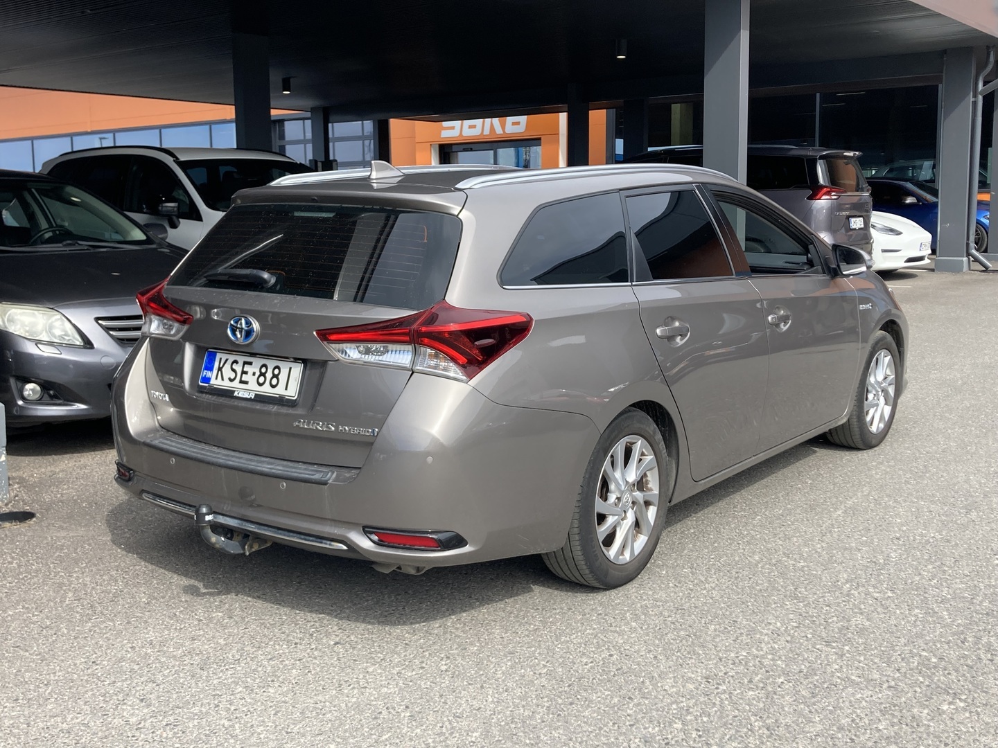 TOYOTA Auris 2016