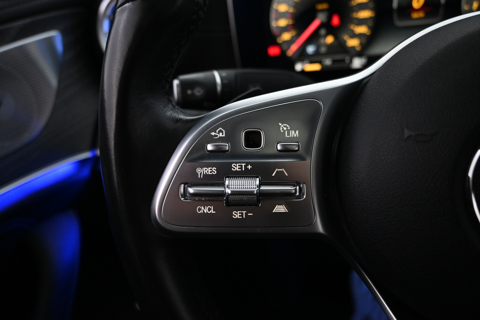 MERCEDES-BENZ CLS 2019