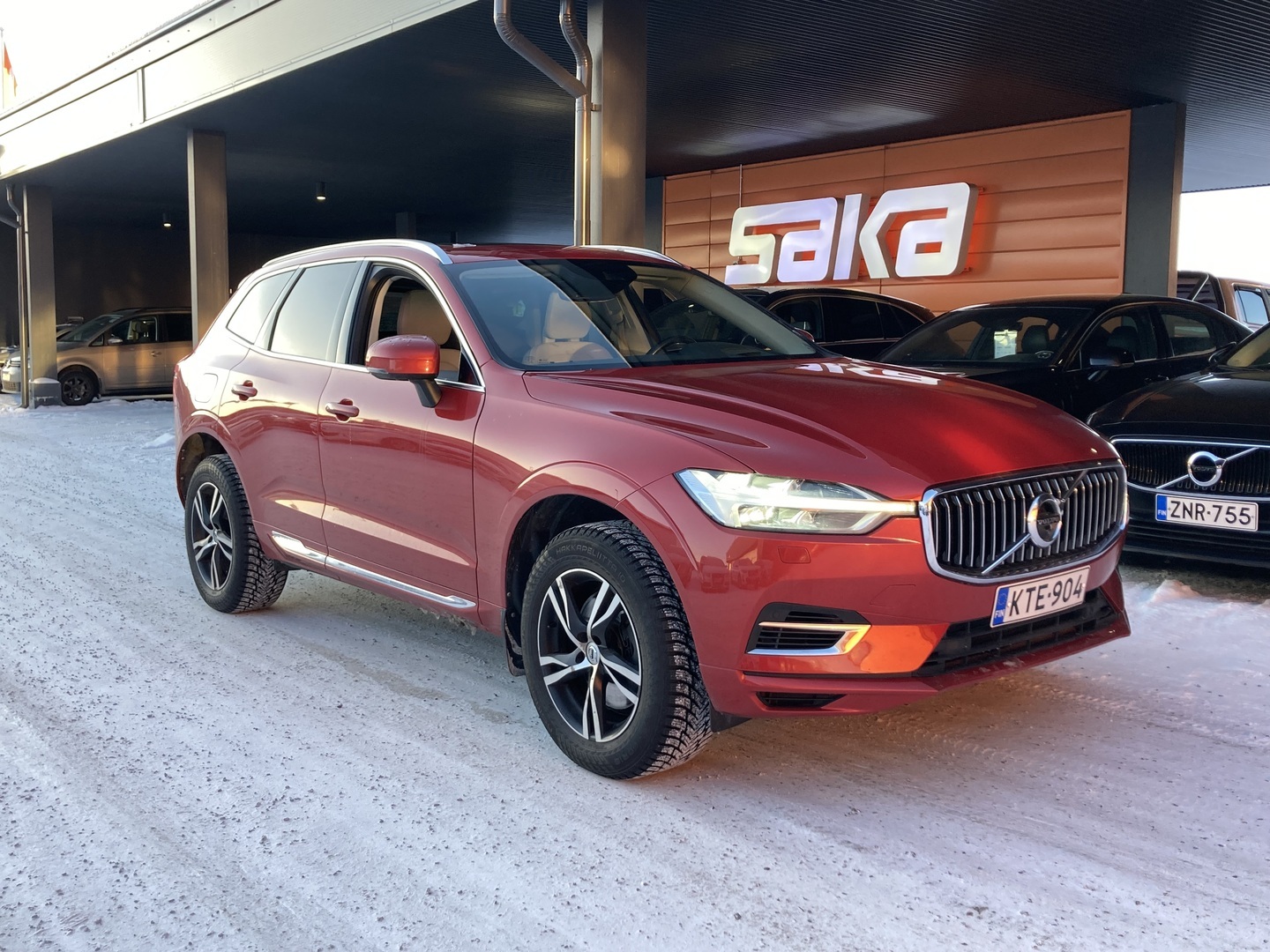 VOLVO XC60 2018