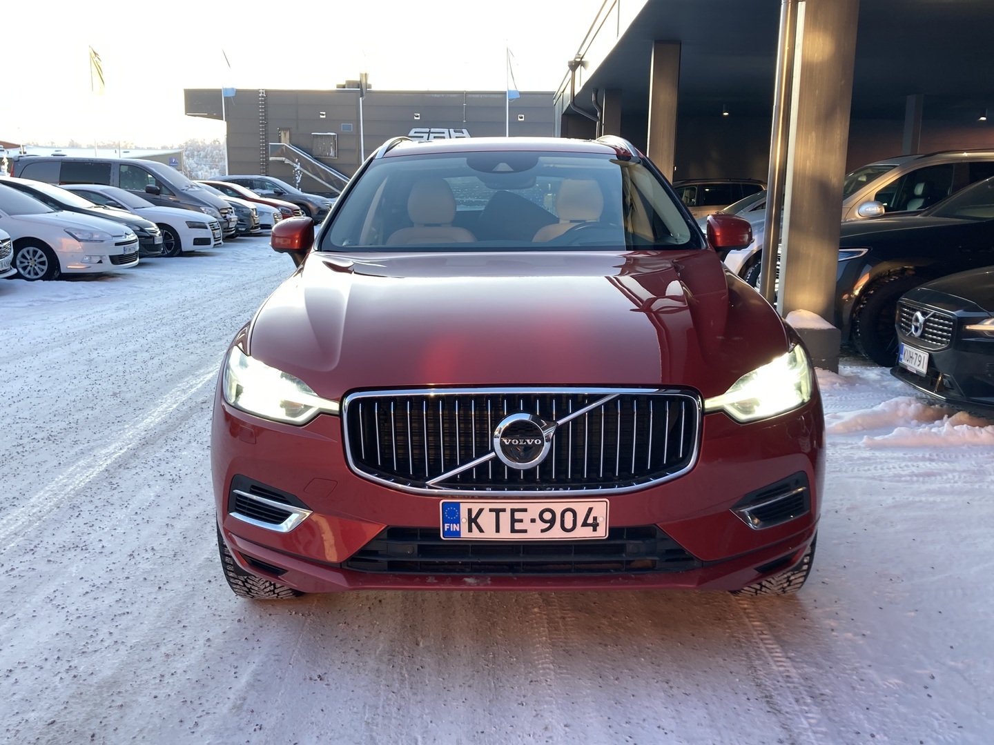 VOLVO XC60 2018
