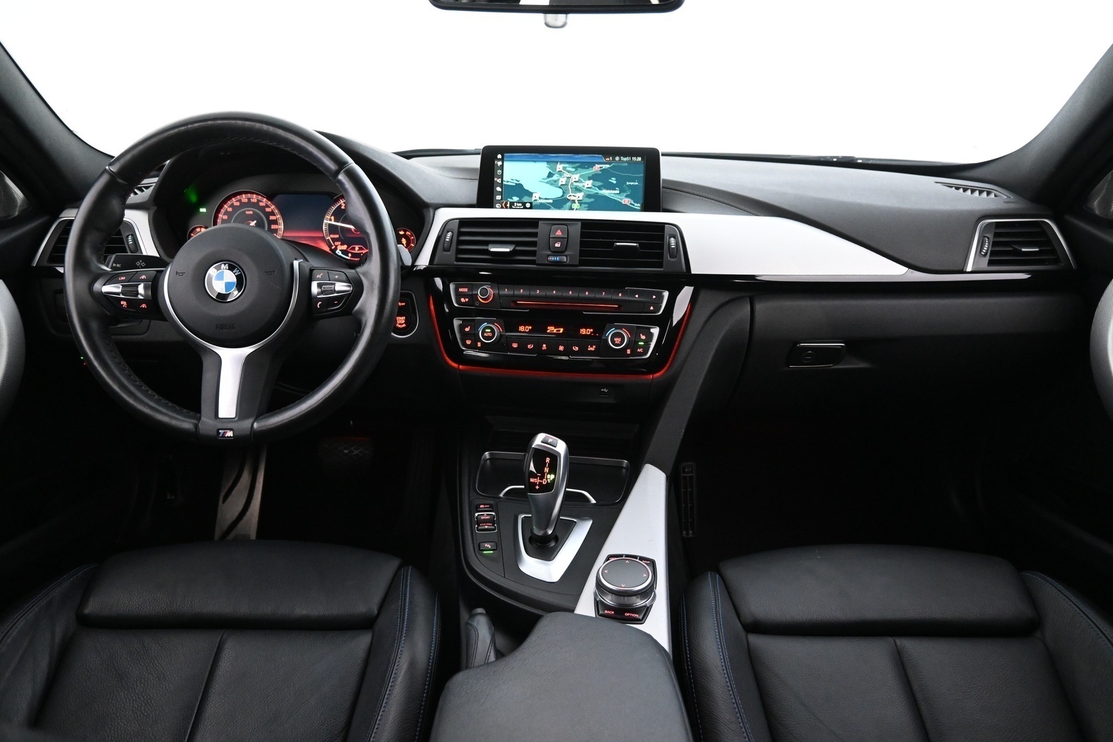 BMW 320 2018