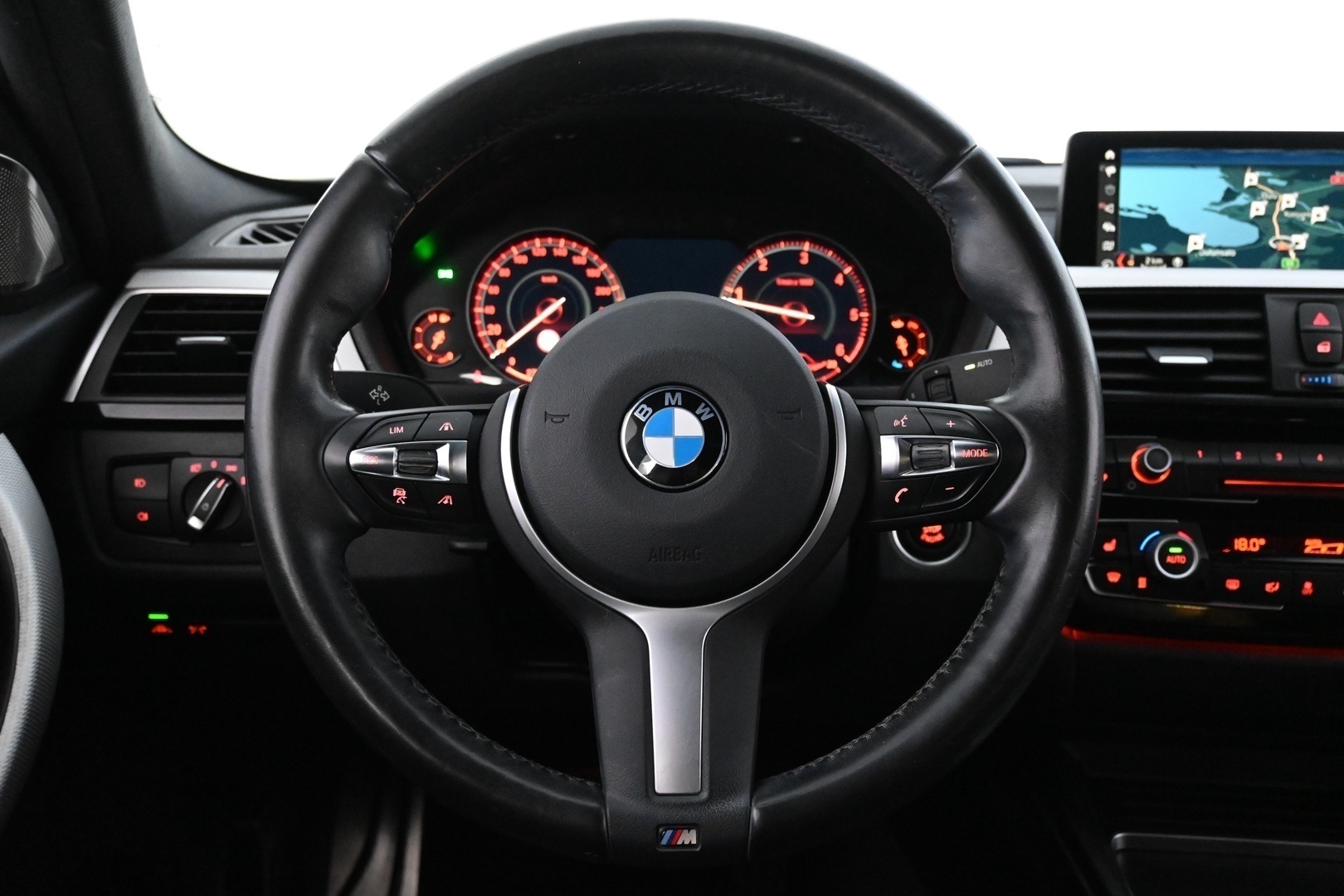 BMW 320 2018