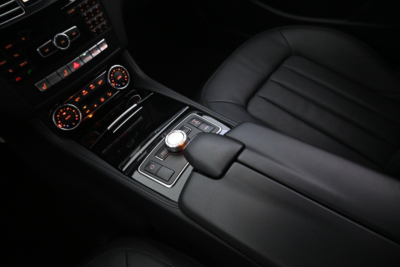 MERCEDES-BENZ CLS 2014