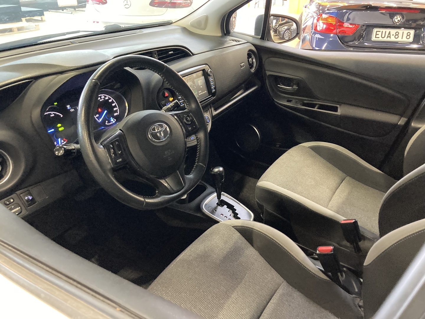 TOYOTA Yaris 2020
