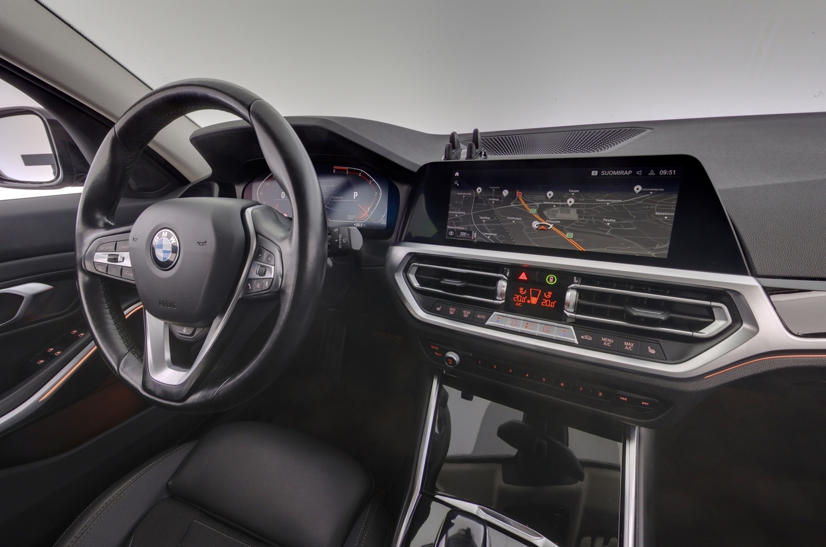 BMW 320 2021