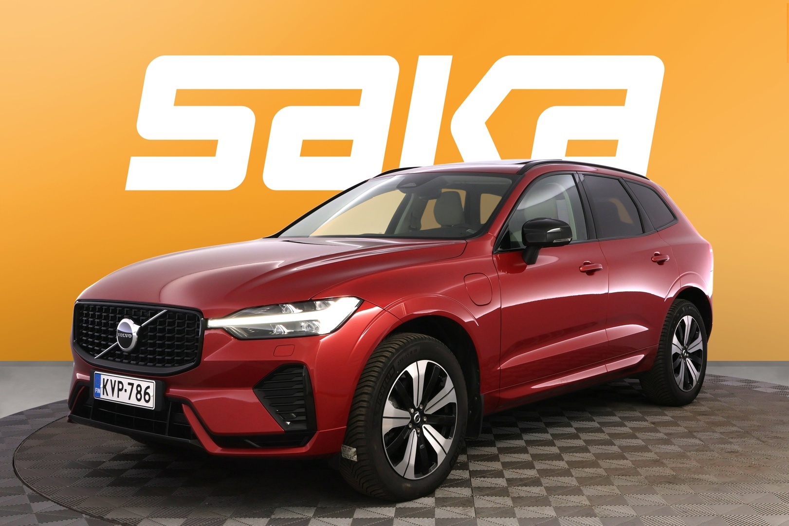 VOLVO XC60 2024